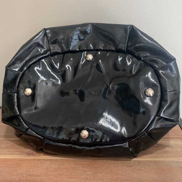 TOD’S Black Patent Shoulder Bag - Picture 11 of 16